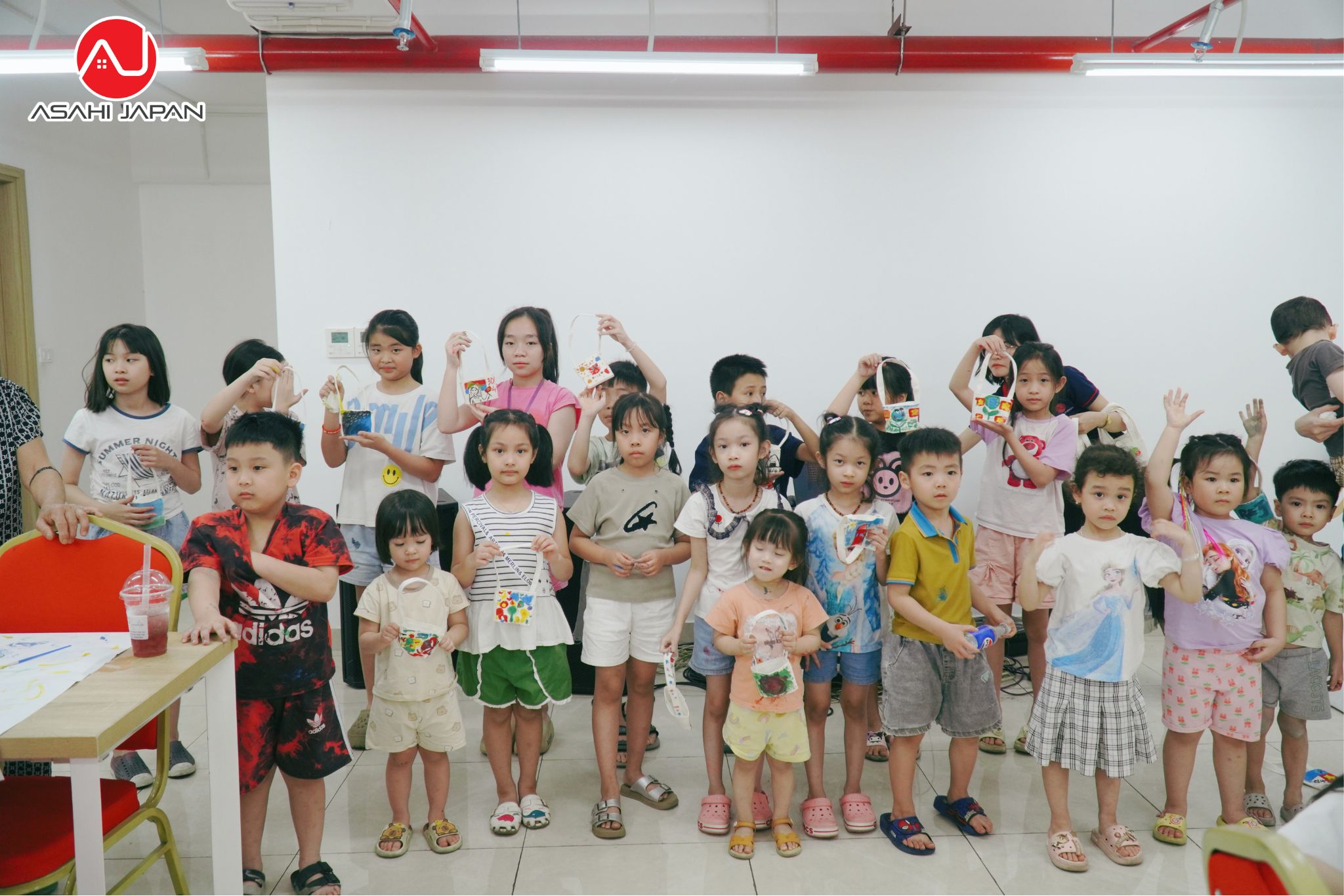 Thiet ke chua co ten 3