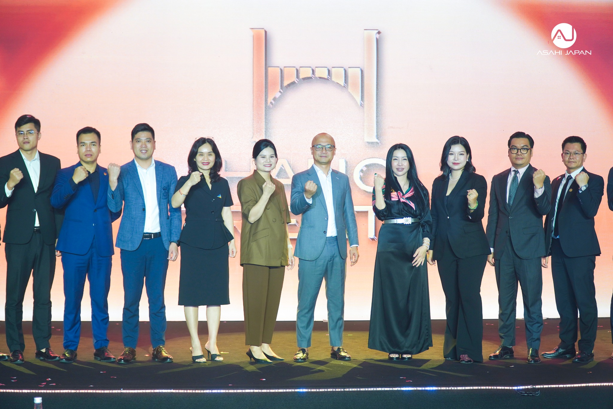 LỄ KÝ KẾT HỢP TÁC QUẢN LÝ VẬN HÀNH DỰ ÁN HANOI ORIENTAL GIỮA VLAND VÀ ASAHI JAPAN 14 658074026 1406490291279064 6679878246268040234 n