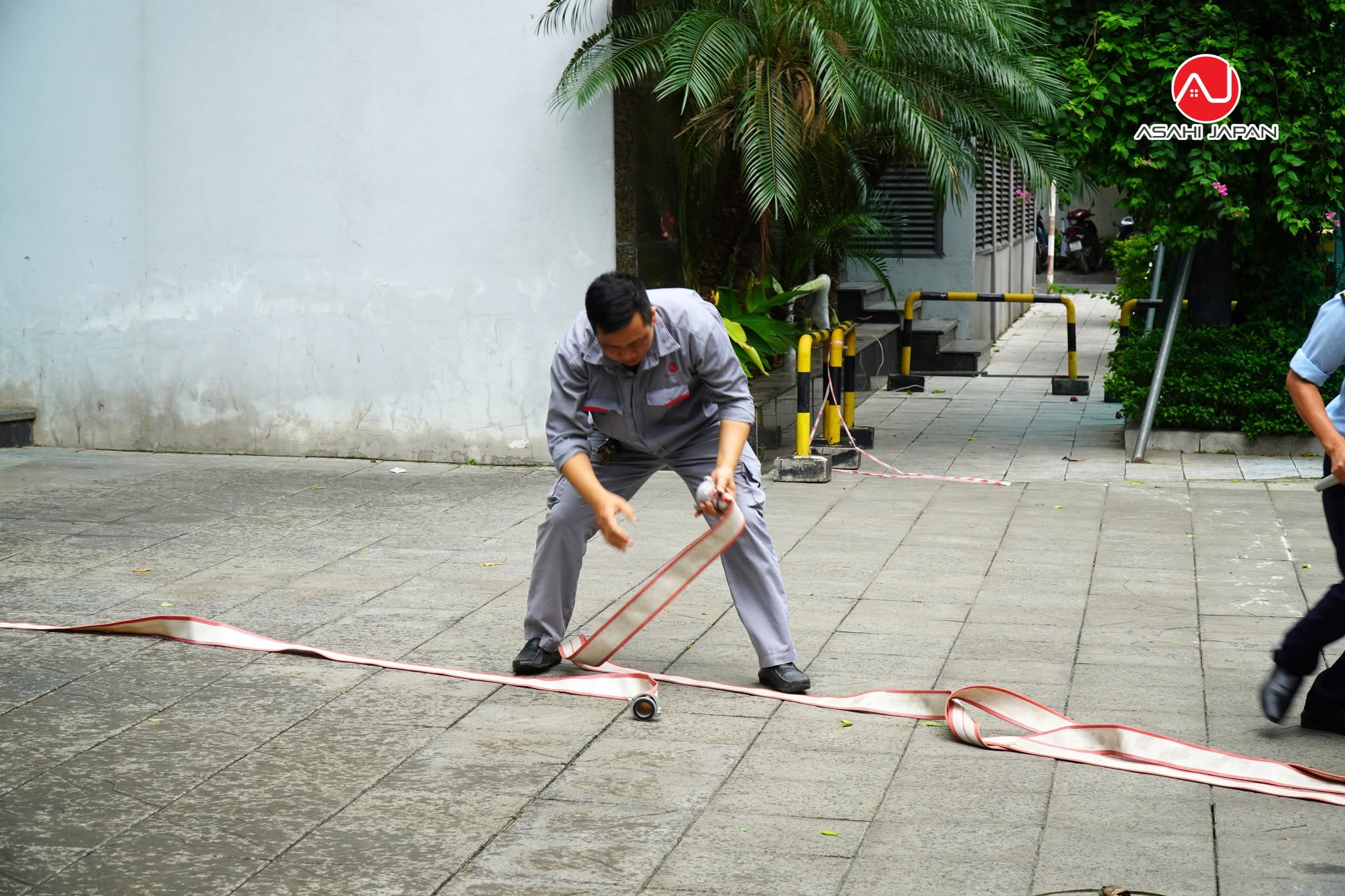 Green Pearl 378 Minh Khai tổ chức tập huấn PCCC&CNCH: Nâng cao kỹ năng ứng phó, xây dựng môi trường sống an toàn cho cư dân 9 739496721 1487308883197204 8291273132825596850 n